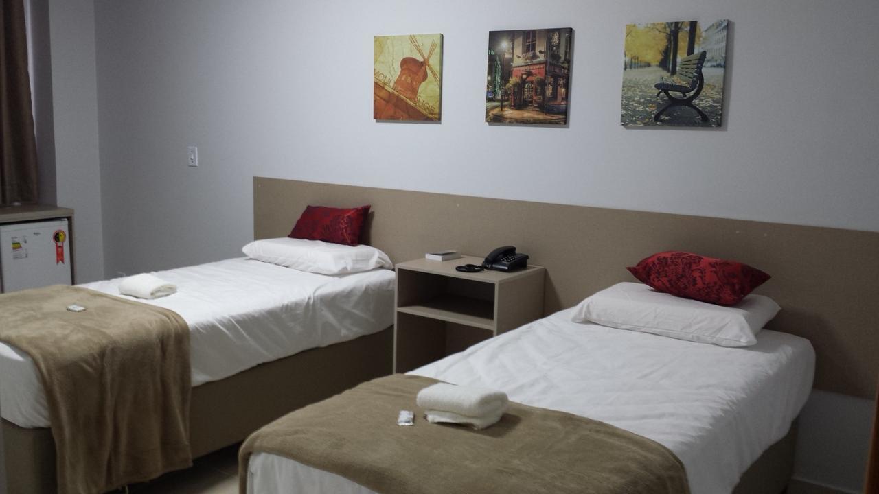 Atlas II Hotel Palmas  Buitenkant foto